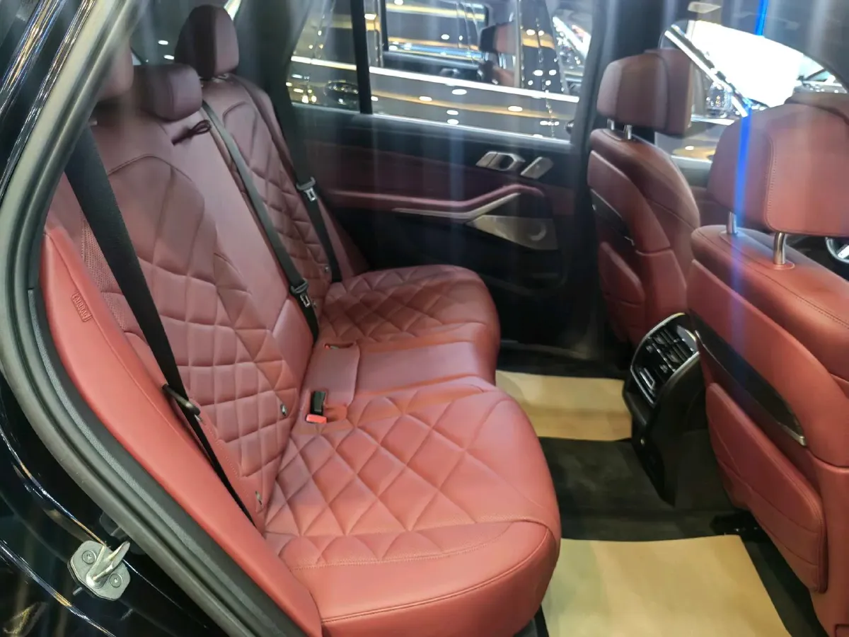 2022 BMW X5 3.0T 333HP L6 8AT,autocango,china used car exporter,china ev exporter,chinese used car exporter,chinese used ev exporter