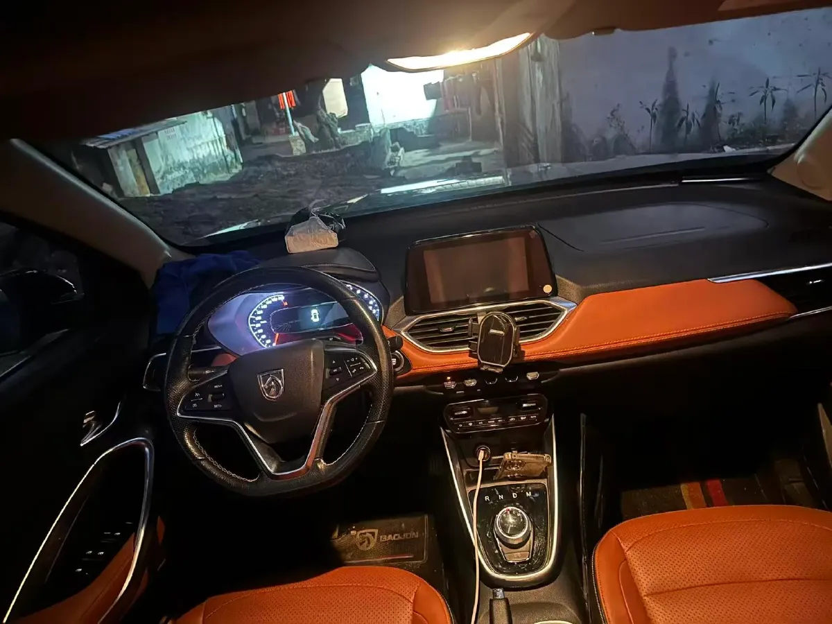 2018 KaiYi E3 1.6L 110HP L4 5MT,autocango,china used car exporter,china ev exporter,chinese used car exporter,chinese used ev exporter