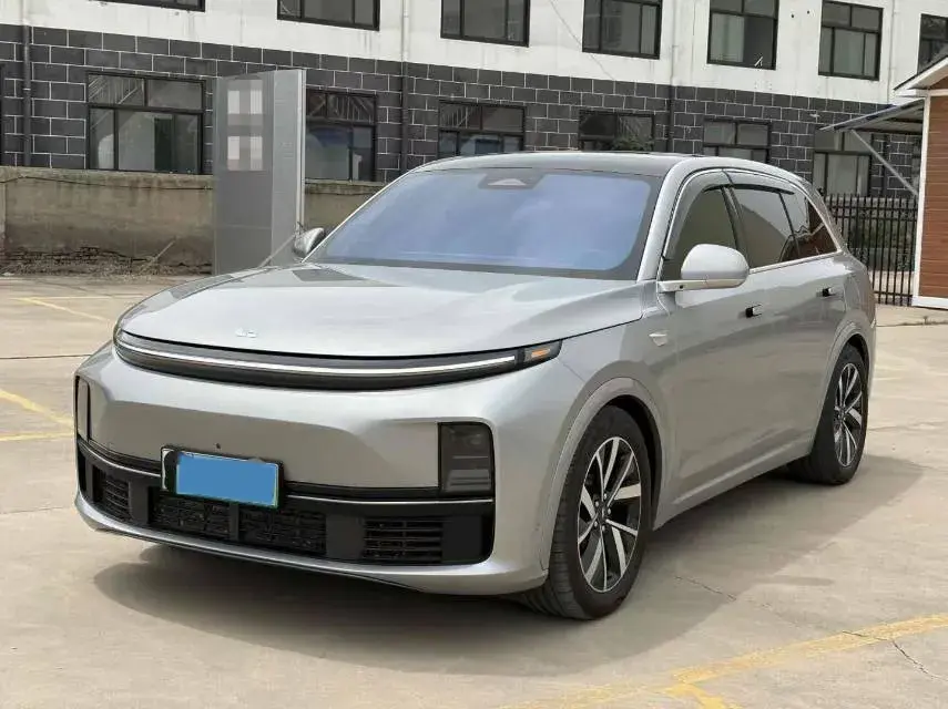 2023 Li L7 Range Extended 154HP REEV 40.9KWH