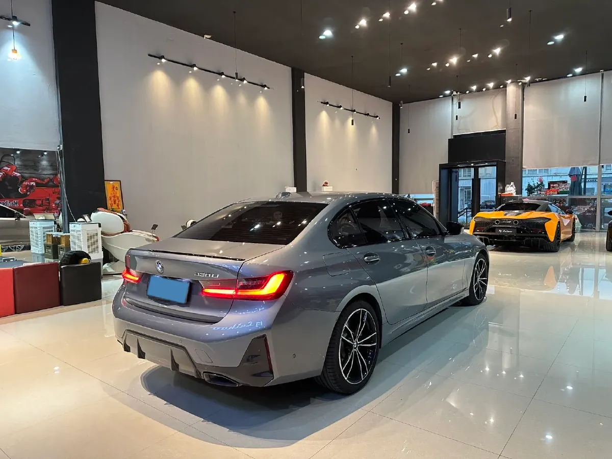 2024 BMW 3 Series 2.0T 245HP L4 8AT,autocango,china used car exporter,china ev exporter,chinese used car exporter,chinese used ev exporter
