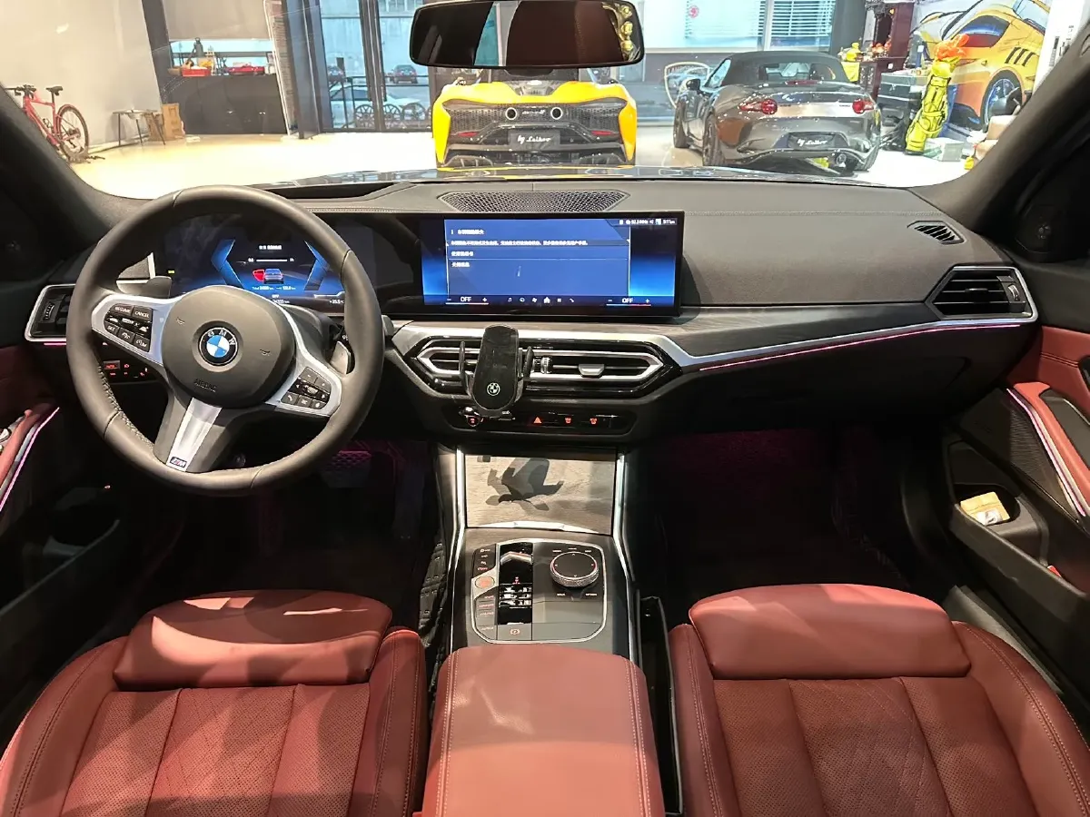 2024 BMW 3 Series 2.0T 245HP L4 8AT,autocango,china used car exporter,china ev exporter,chinese used car exporter,chinese used ev exporter