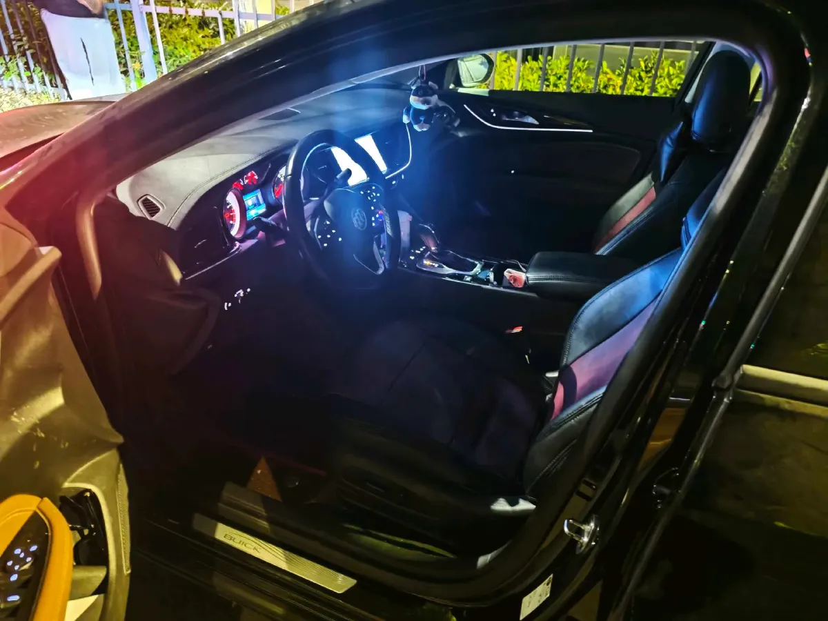 2019 Buick Regal 1.5T 170HP L4 9AT,autocango,china used car exporter,china ev exporter,chinese used car exporter,chinese used ev exporter