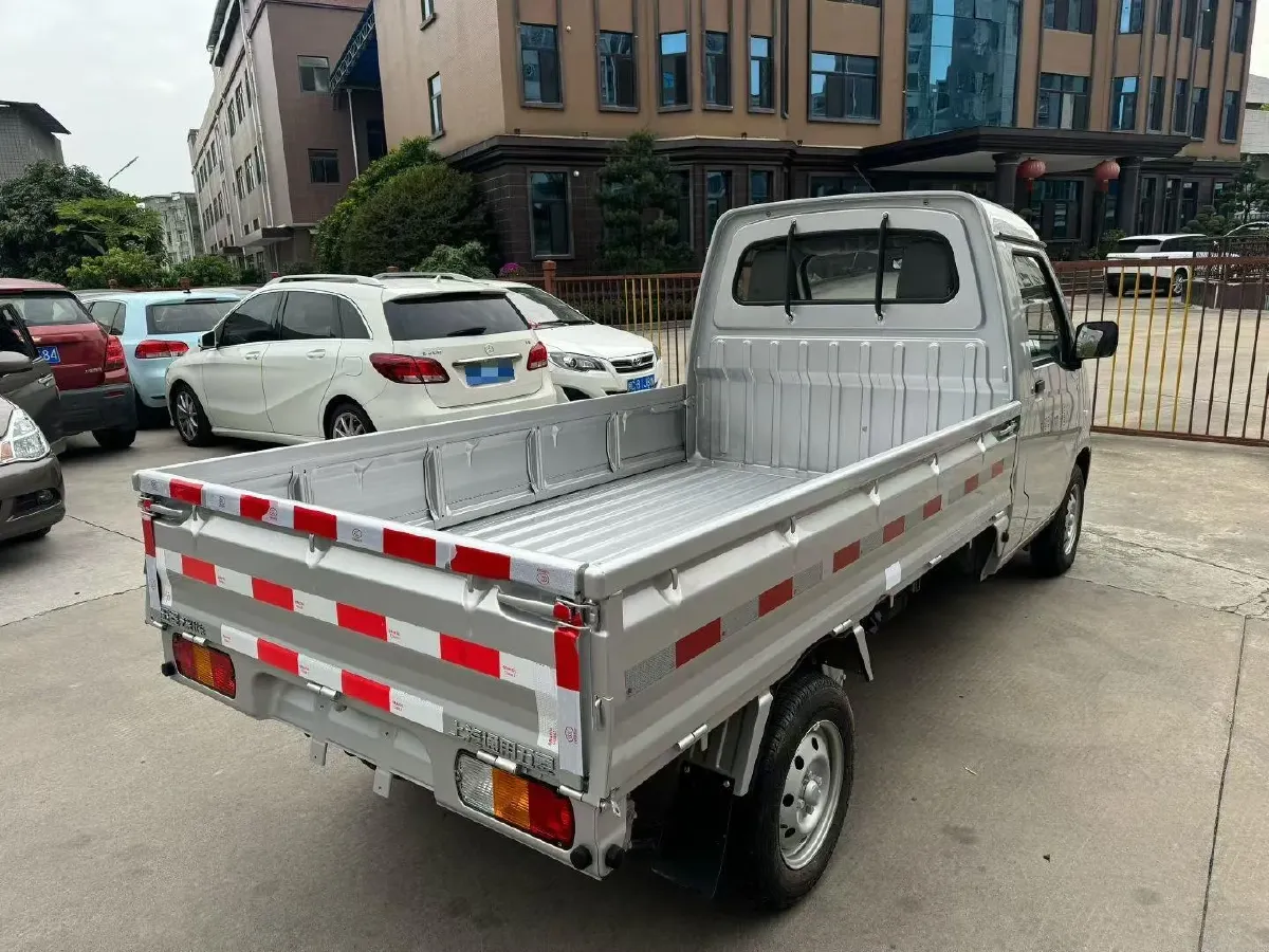 2023 WuLing ZhiGuang Mini Truck 1.5L 102HP L4 5MT,autocango,china used car exporter,china ev exporter,chinese used car exporter,chinese used ev exporter