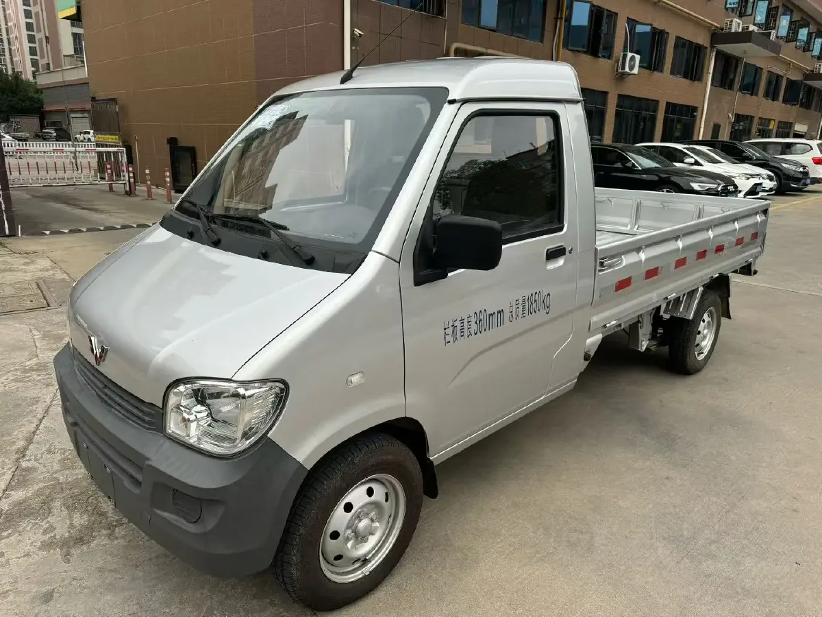 2023 WuLing ZhiGuang Mini Truck 1.5L 102HP L4 5MT
