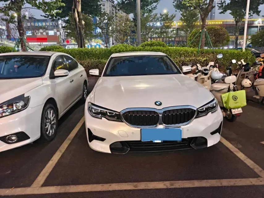 2022 BMW 3 Series 2.0T 156HP L4 8AT,autocango,china used car exporter,china ev exporter,chinese used car exporter,chinese used ev exporter