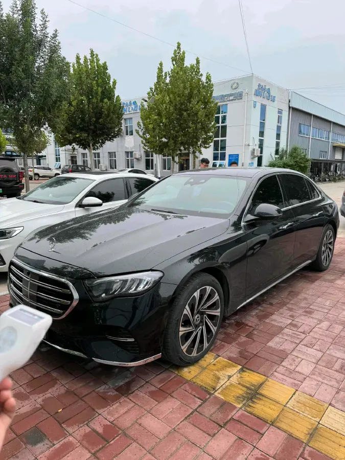 2025 Mercedes-Benz E Class 2.0T 258HP L4 9AT