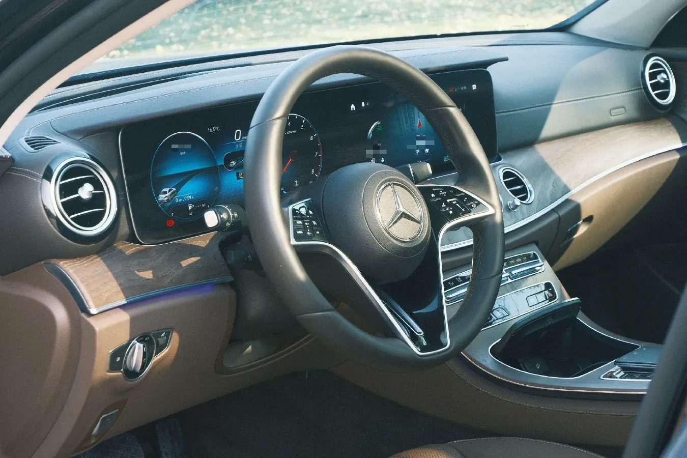 2021 Mercedes-Benz E Class 2.0T 258HP L4 9AT,autocango,china used car exporter,china ev exporter,chinese used car exporter,chinese used ev exporter