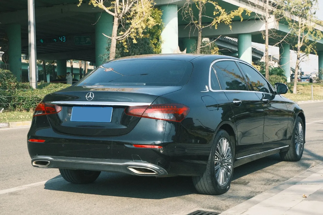 2021 Mercedes-Benz E Class 2.0T 258HP L4 9AT,autocango,china used car exporter,china ev exporter,chinese used car exporter,chinese used ev exporter