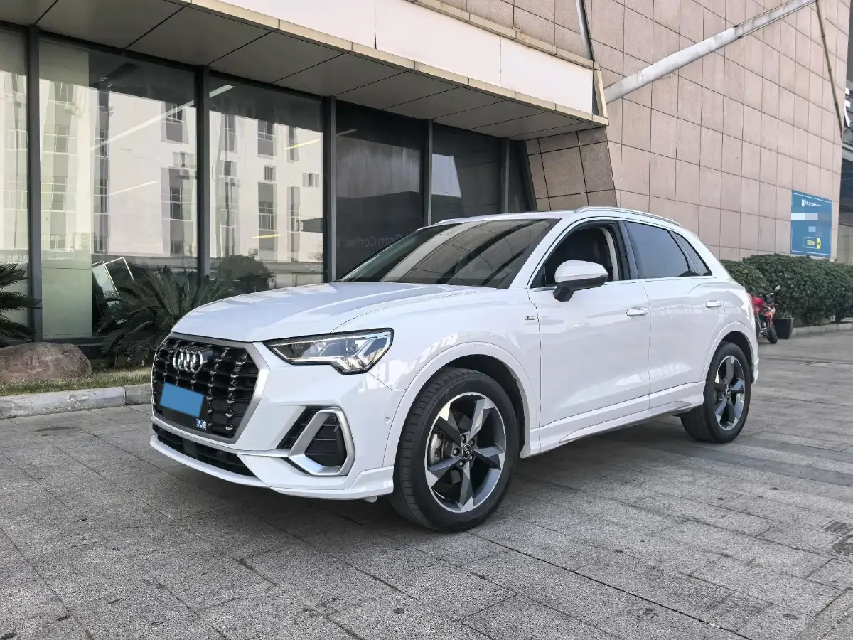 2022 Audi Q3 1.4T 150HP L4 7DCT