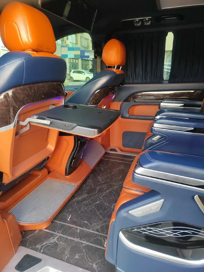 2021 Mercedes-Benz Vito 2.0T 211HP L4 9AT,autocango,china used car exporter,china ev exporter,chinese used car exporter,chinese used ev exporter