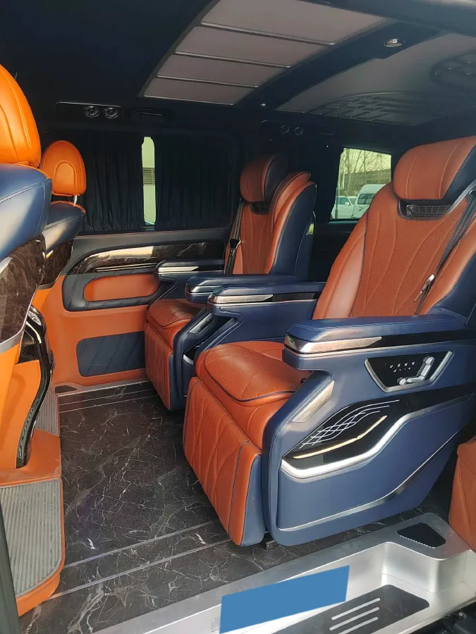 2021 Mercedes-Benz Vito 2.0T 211HP L4 9AT,autocango,china used car exporter,china ev exporter,chinese used car exporter,chinese used ev exporter