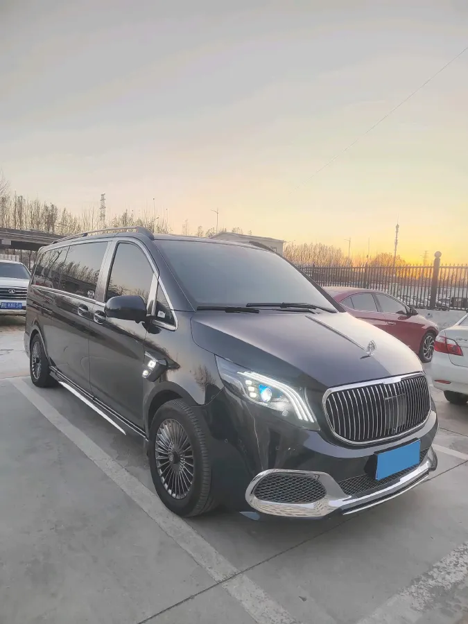 2021 Mercedes-Benz Vito 2.0T 211HP L4 9AT,autocango,china used car exporter,china ev exporter,chinese used car exporter,chinese used ev exporter