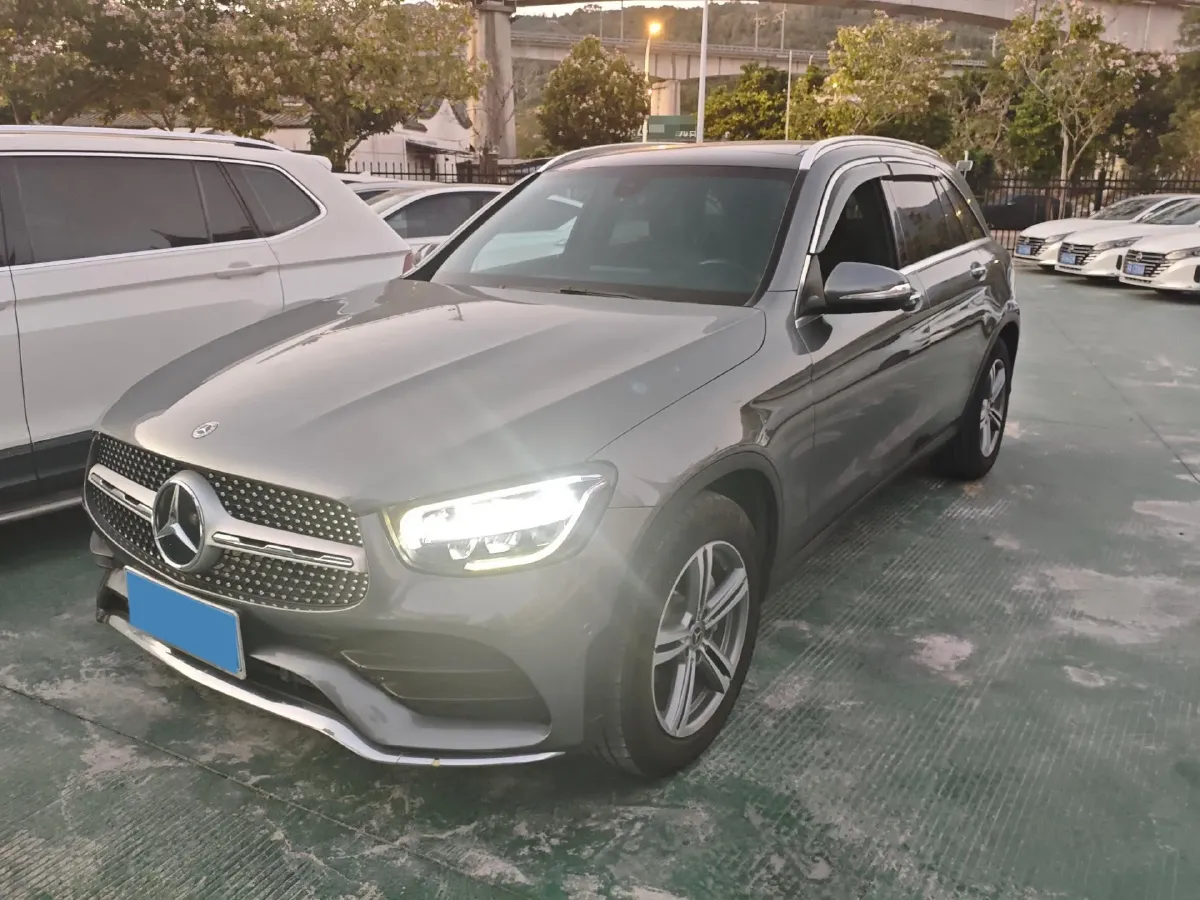 2020 Mercedes-Benz GLC Class 2.0T 197HP L4 9AT,autocango,china used car exporter,china ev exporter,chinese used car exporter,chinese used ev exporter