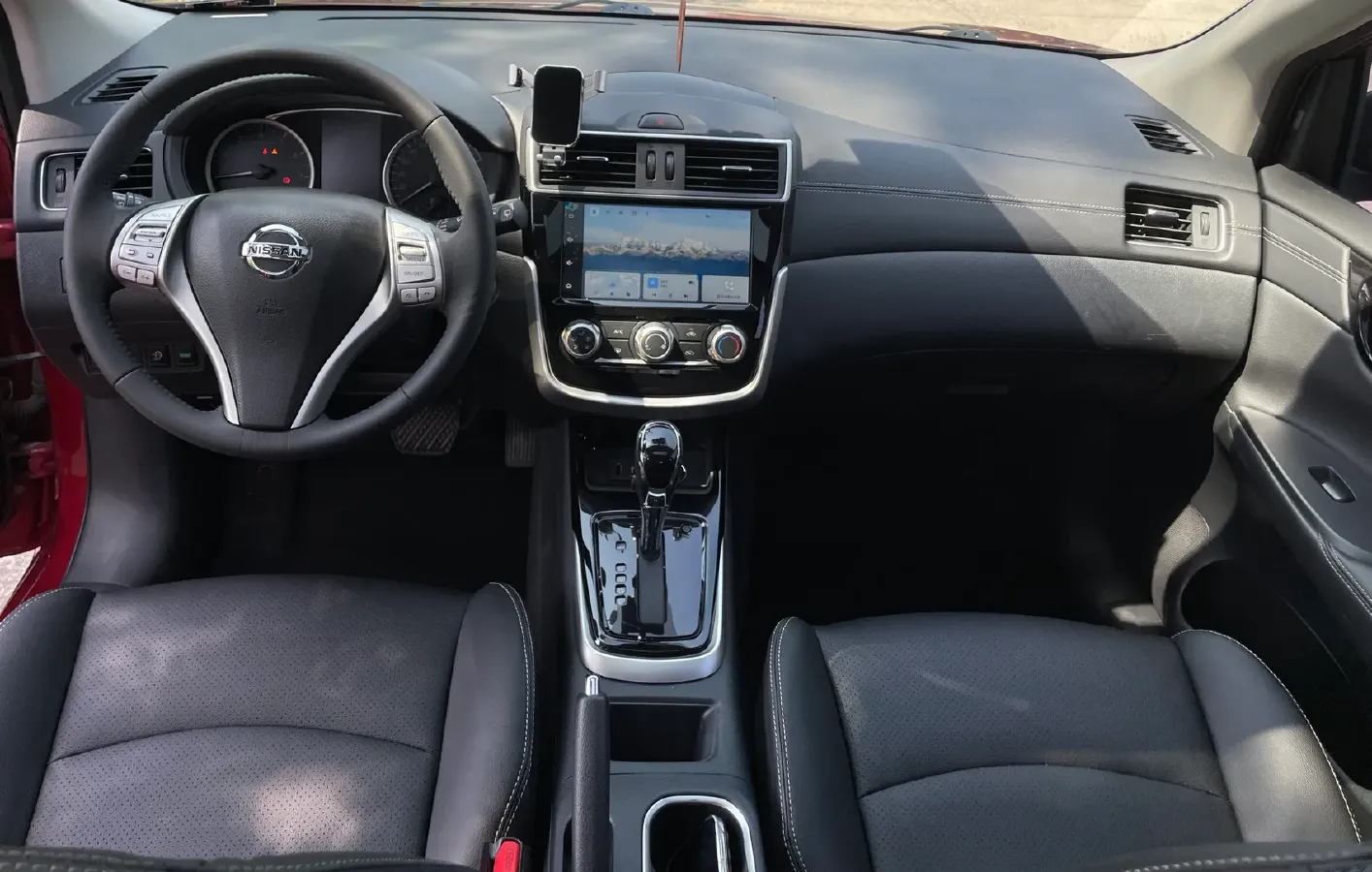 2023 Nissan Tiida 1.6L 122HP L4 CVT,autocango,china used car exporter,china ev exporter,chinese used car exporter,chinese used ev exporter