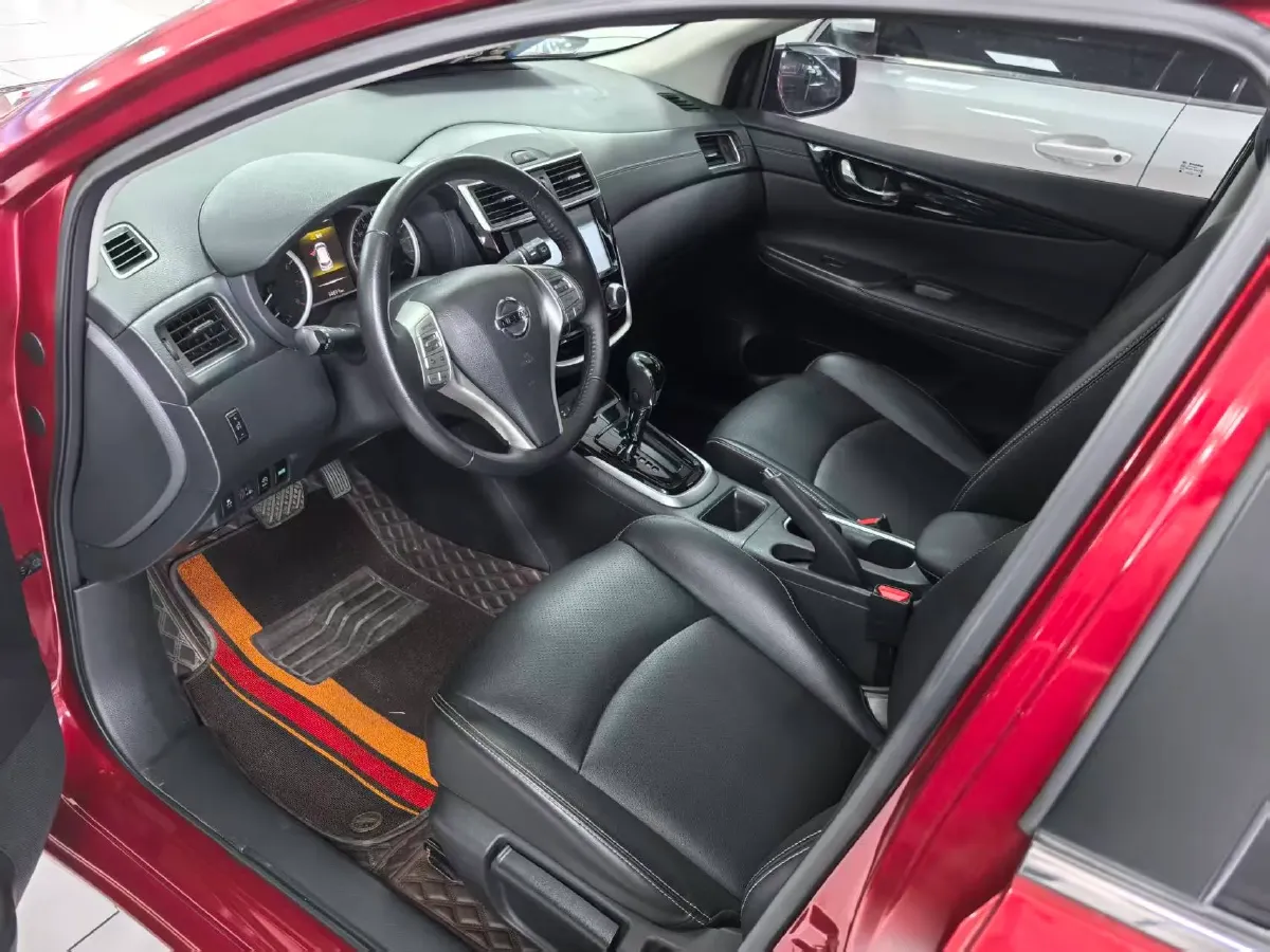 2023 Nissan Tiida 1.6L 122HP L4 CVT,autocango,china used car exporter,china ev exporter,chinese used car exporter,chinese used ev exporter