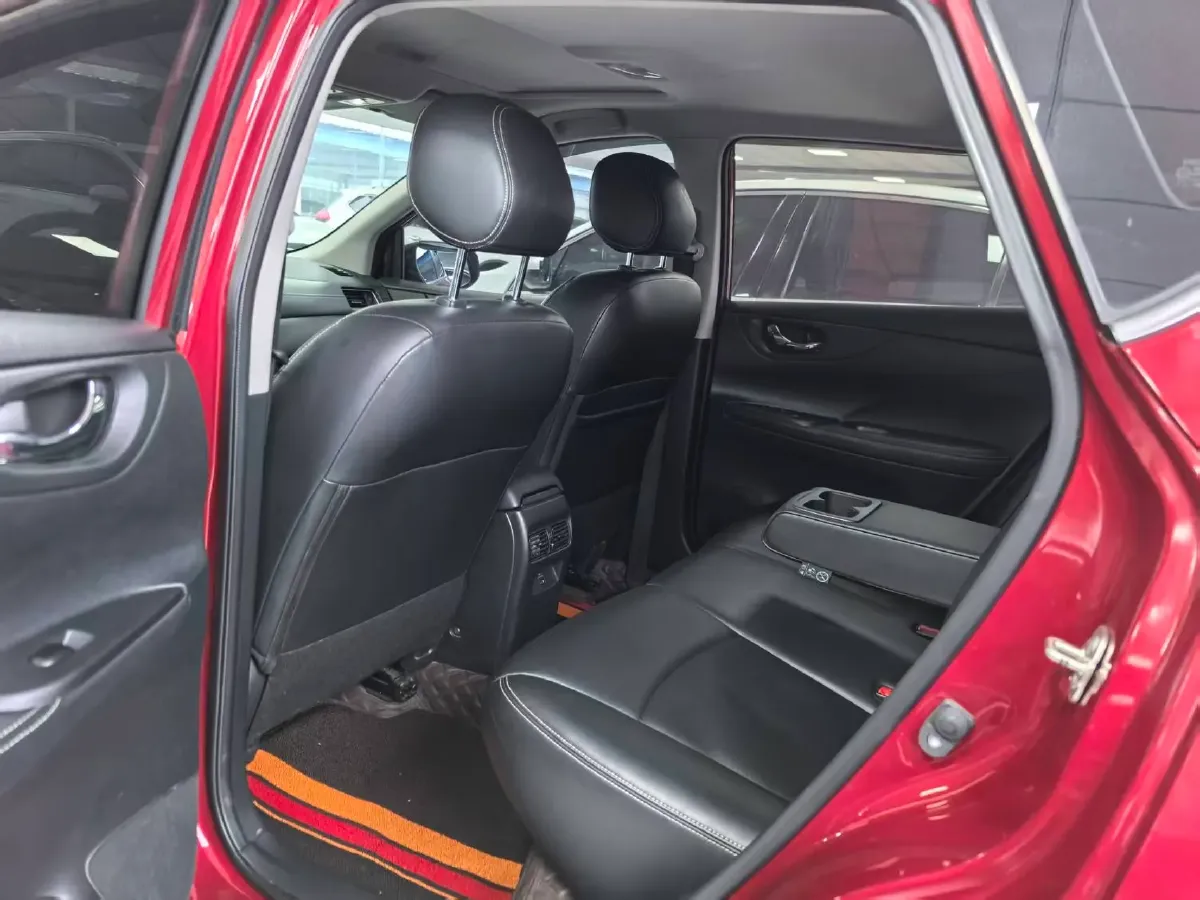 2023 Nissan Tiida 1.6L 122HP L4 CVT,autocango,china used car exporter,china ev exporter,chinese used car exporter,chinese used ev exporter