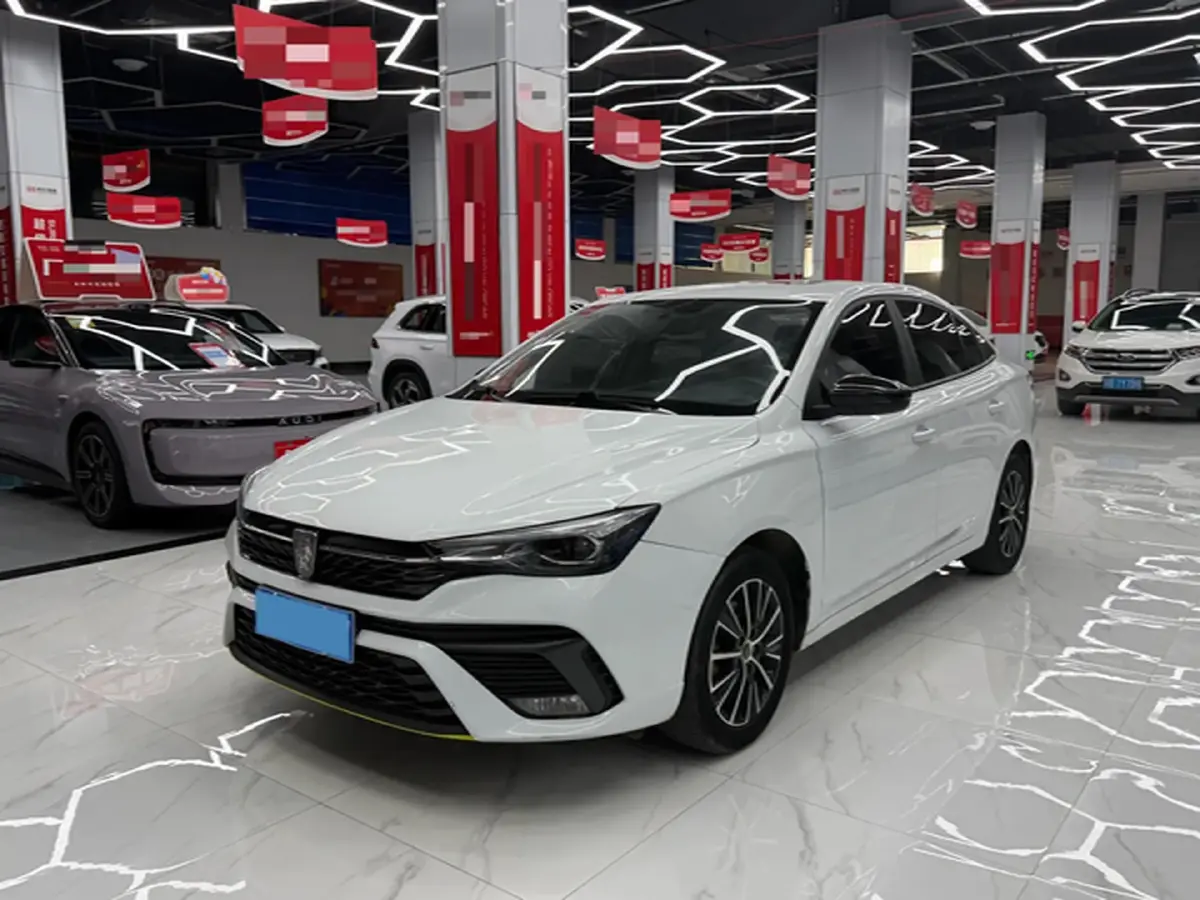 2021 Roewe i5 1.5L 120HP L4 CVT