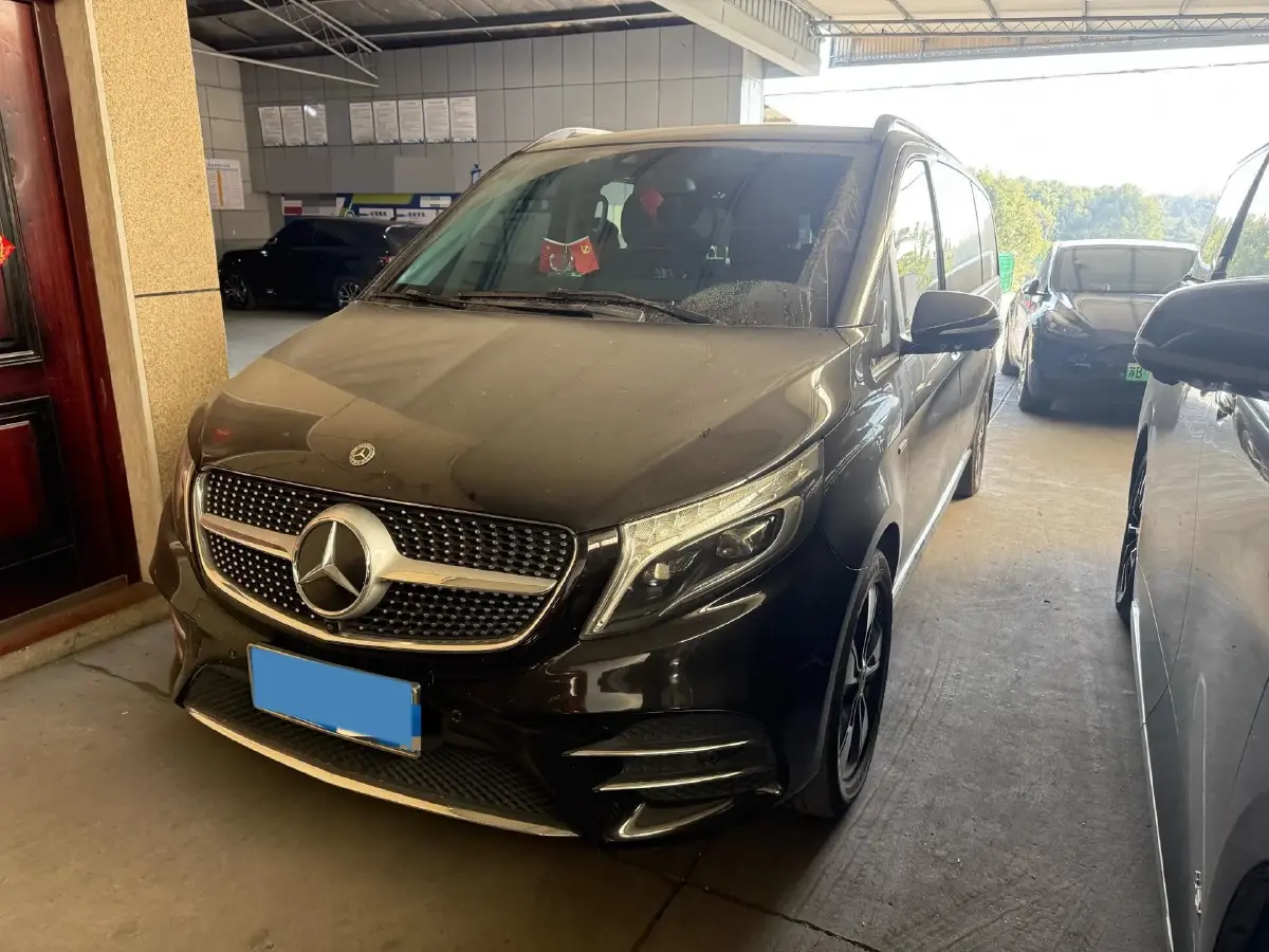 2020 Mercedes-Benz V Class 2.0T 211HP L4 9AT