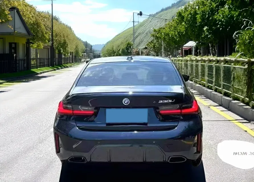 2025 BMW 3 Series 2.0T 245HP L4 8AT,autocango,china used car exporter,china ev exporter,chinese used car exporter,chinese used ev exporter
