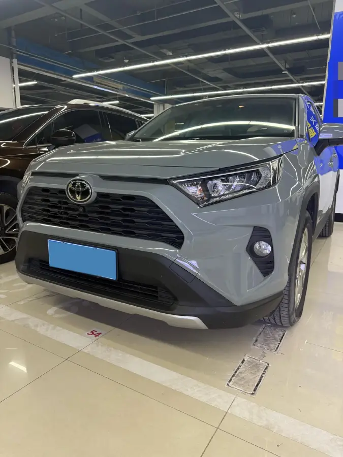 2020 Toyota RAV4 2.0L 171HP L4 CVT 2020 Toyota RAV4 2.0L 171HP L4 CVT