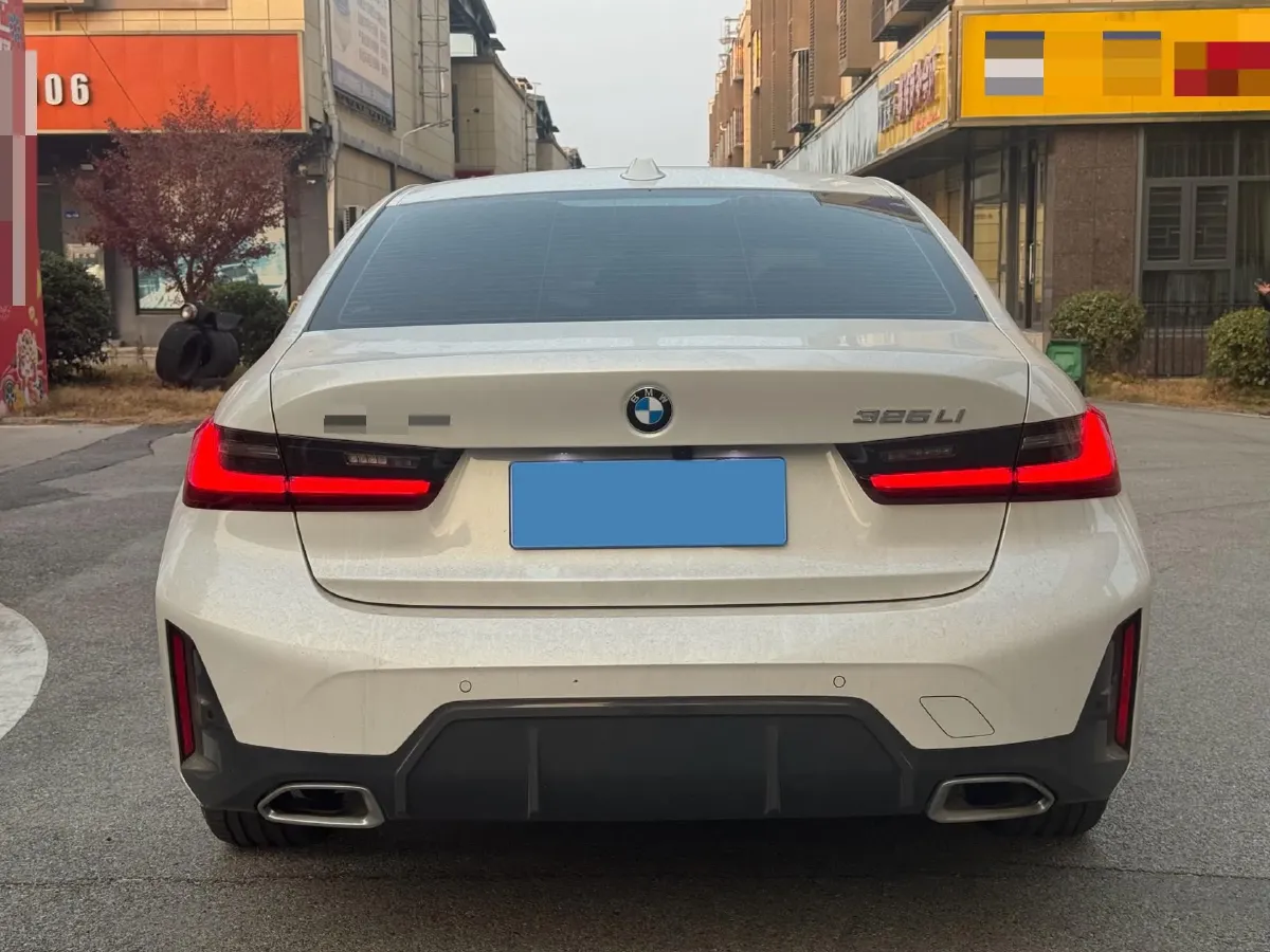 2024 BMW 3 Series 2.0T 184HP L4 8AT,autocango,china used car exporter,china ev exporter,chinese used car exporter,chinese used ev exporter