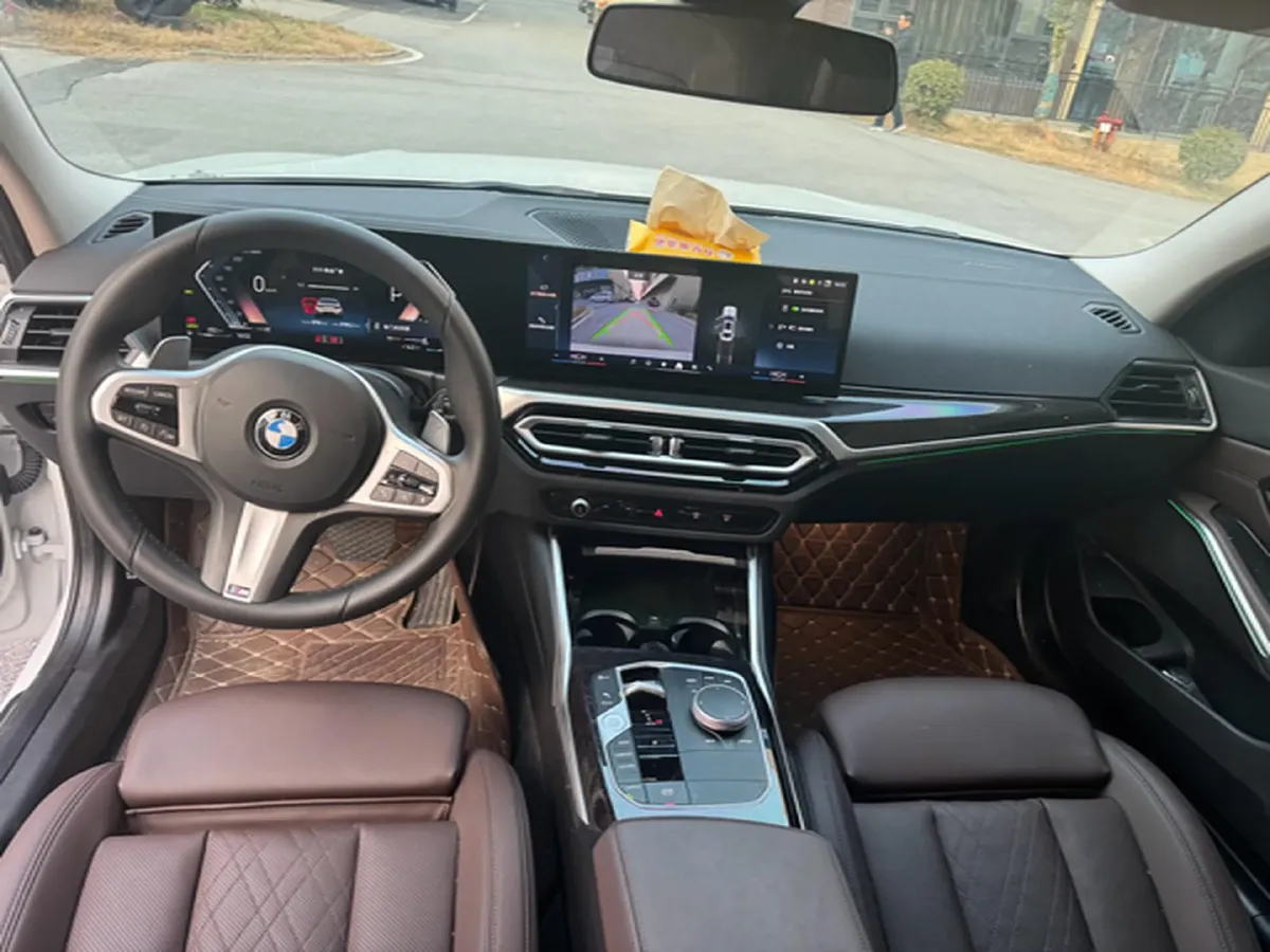 2024 BMW 3 Series 2.0T 184HP L4 8AT,autocango,china used car exporter,china ev exporter,chinese used car exporter,chinese used ev exporter