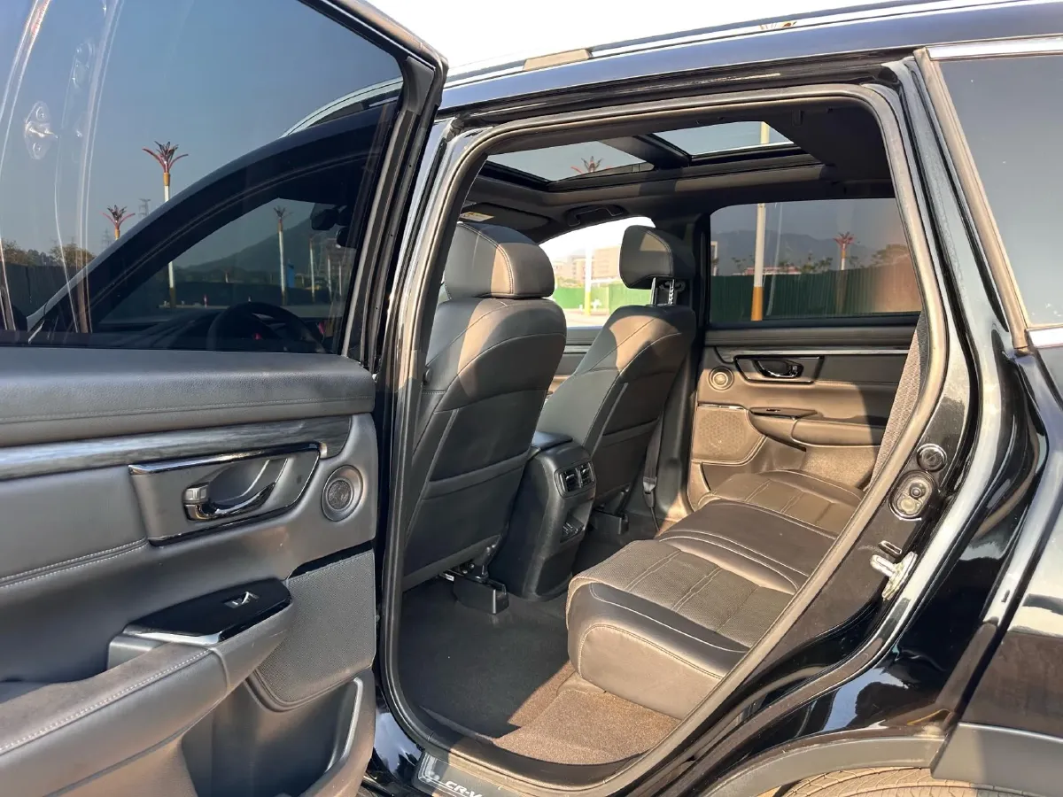 2021 Honda CR-V 1.5T 193HP L4 CVT,autocango,china used car exporter,china ev exporter,chinese used car exporter,chinese used ev exporter