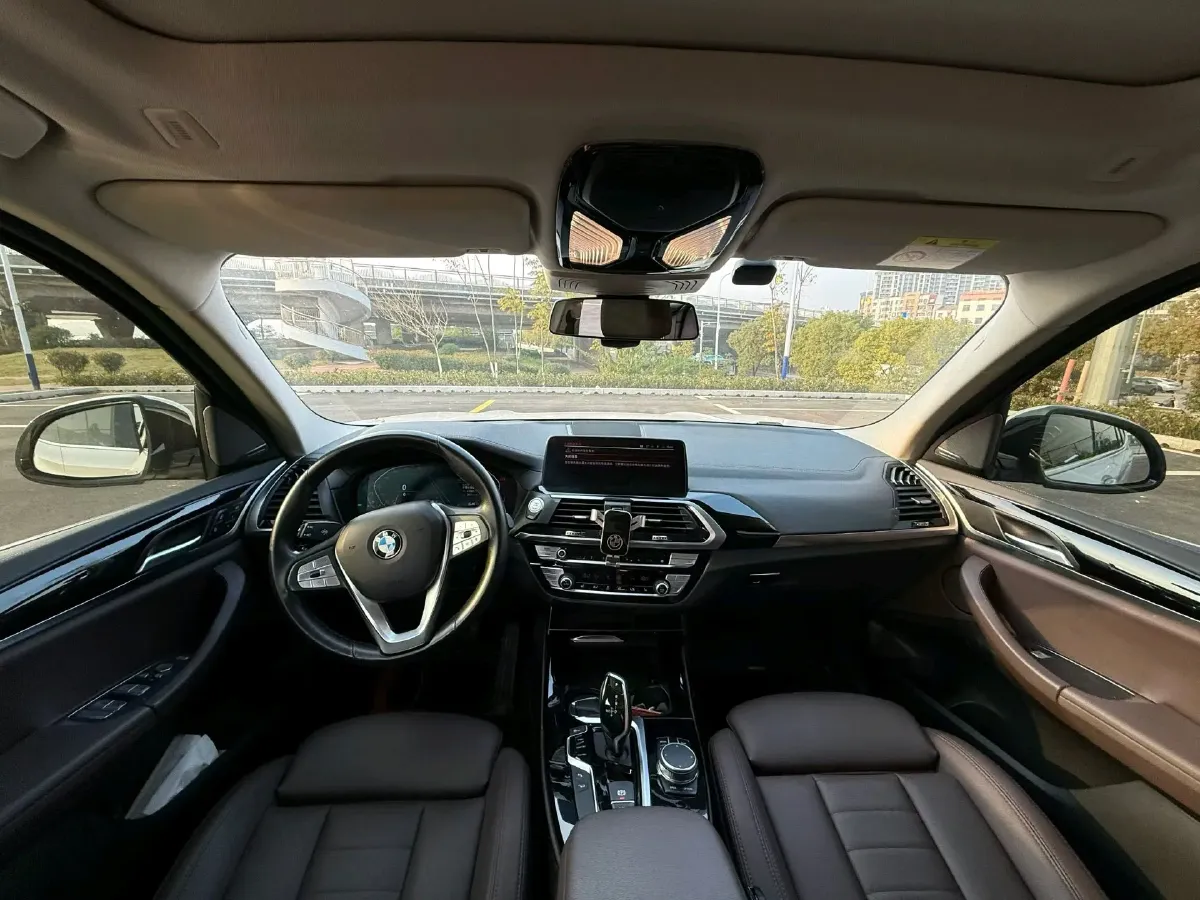 2021 BMW X3 2.0T 184HP L4 8AT,autocango,china used car exporter,china ev exporter,chinese used car exporter,chinese used ev exporter