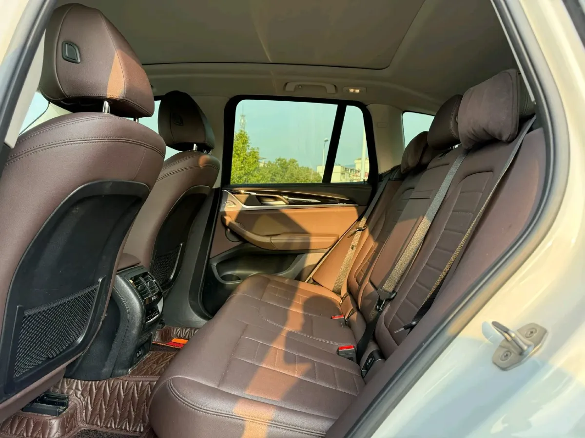 2021 BMW X3 2.0T 184HP L4 8AT,autocango,china used car exporter,china ev exporter,chinese used car exporter,chinese used ev exporter