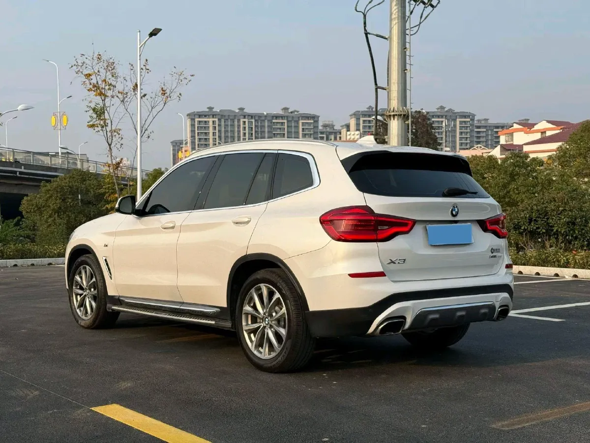 2021 BMW X3 2.0T 184HP L4 8AT,autocango,china used car exporter,china ev exporter,chinese used car exporter,chinese used ev exporter