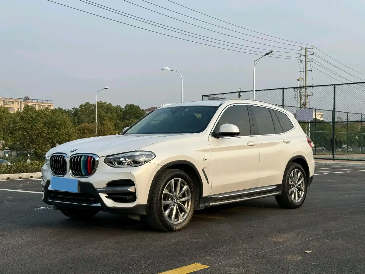 2021 BMW X3 2.0T 184HP L4 8AT