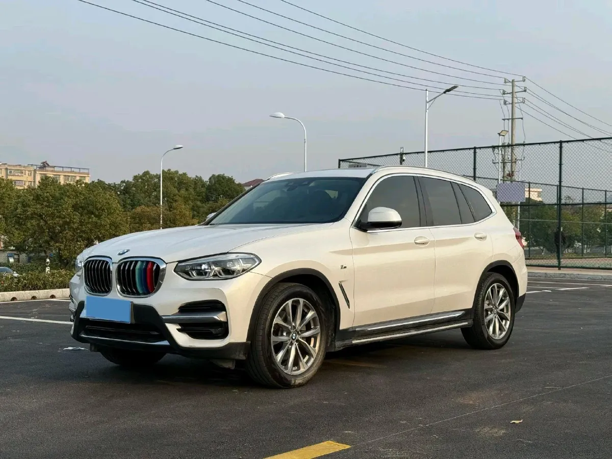 2021 BMW X3 2.0T 184HP L4 8AT,autocango,china used car exporter,china ev exporter,chinese used car exporter,chinese used ev exporter