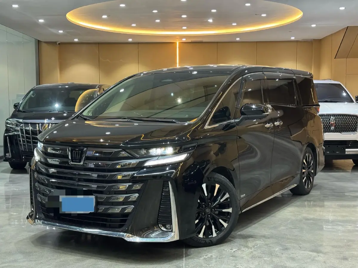 2024 Toyota Vellfire 2.5L 190HP L4 E-CVT Hybrid