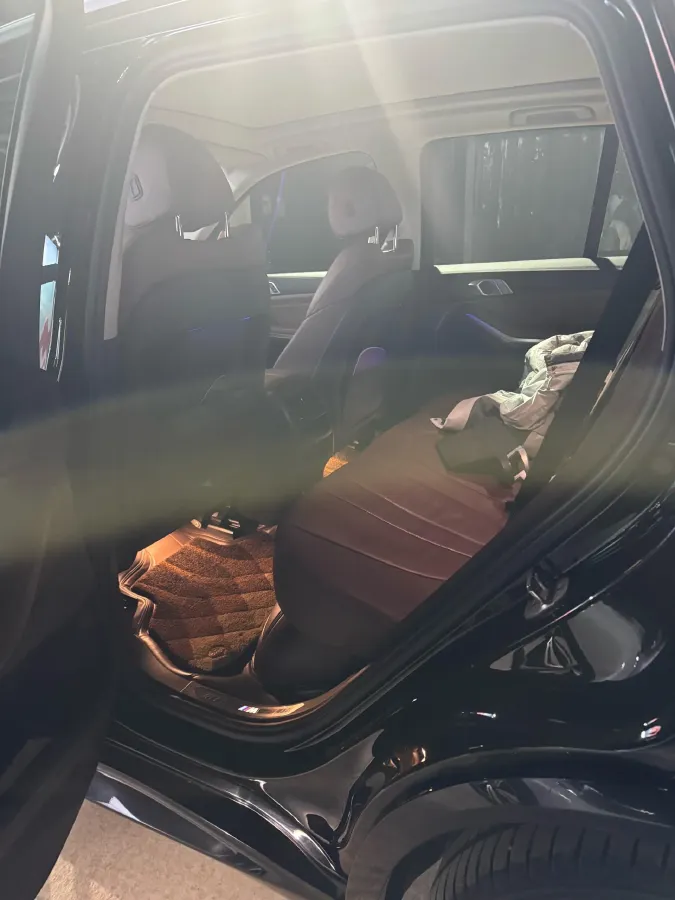 2020 BMW X5 2.0T 265HP L4 8AT,autocango,china used car exporter,china ev exporter,chinese used car exporter,chinese used ev exporter