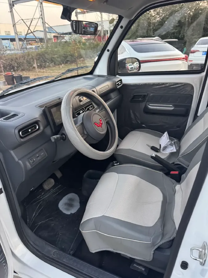 2025 WuLing ZhiGuang BEV 17.7KWH,autocango,china used car exporter,china ev exporter,chinese used car exporter,chinese used ev exporter