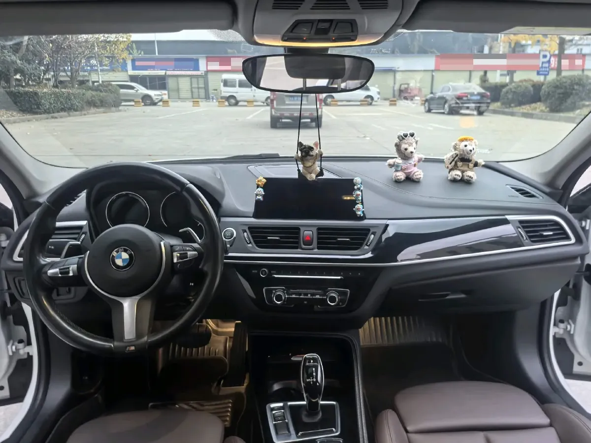 2020 BMW 1 Series 2.0T 192HP L4 7DCT,autocango,china used car exporter,china ev exporter,chinese used car exporter,chinese used ev exporter