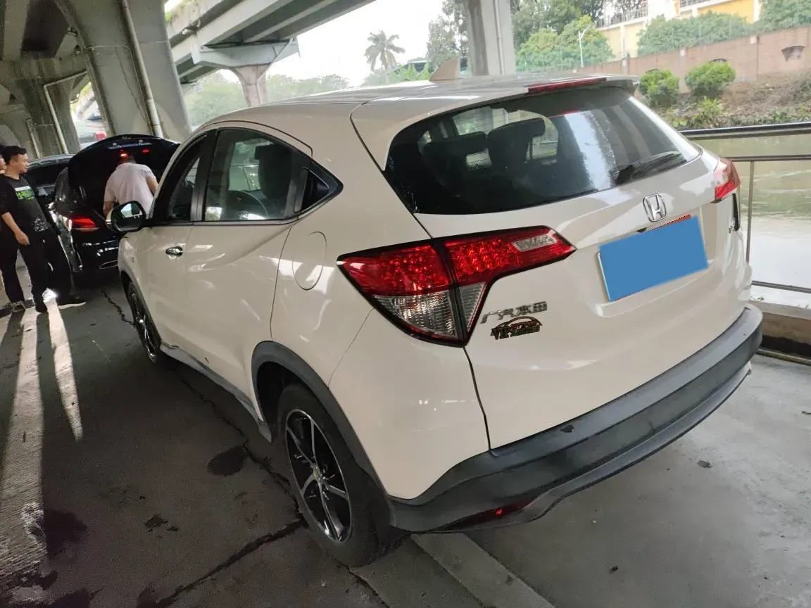 2020 Honda Vezel 1.5L 131HP L4 CVT,autocango,china used car exporter,china ev exporter,chinese used car exporter,chinese used ev exporter
