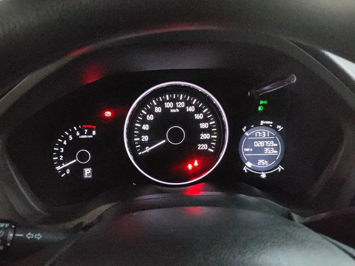 2020 Honda Vezel 1.5L 131HP L4 CVT,autocango,china used car exporter,china ev exporter,chinese used car exporter,chinese used ev exporter