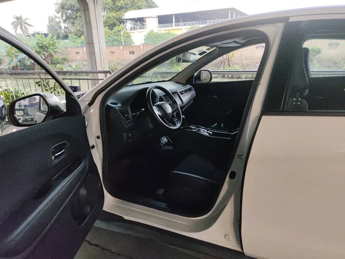 2020 Honda Vezel 1.5L 131HP L4 CVT,autocango,china used car exporter,china ev exporter,chinese used car exporter,chinese used ev exporter