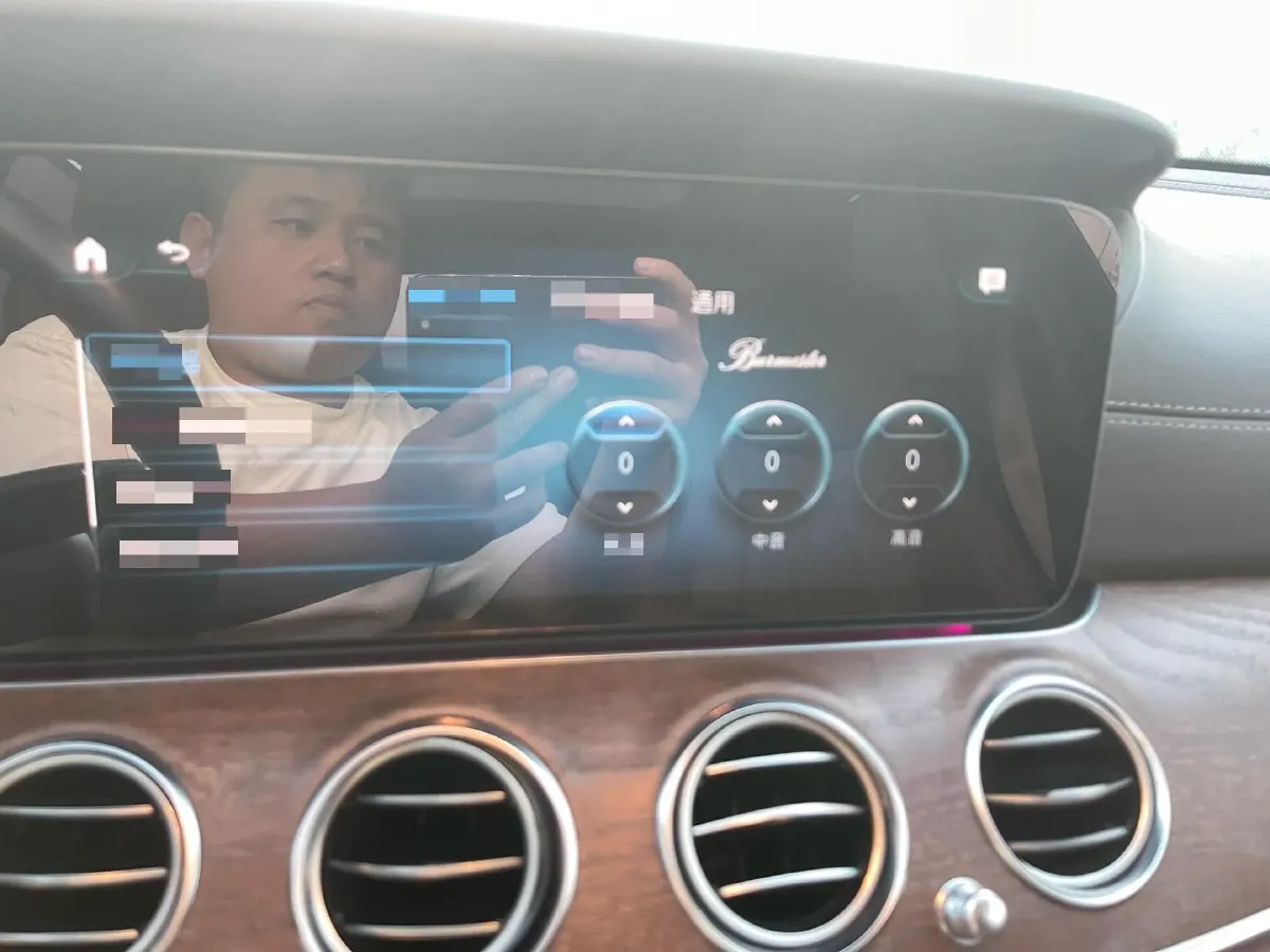 2023 Mercedes-Benz E Class 2.0T 258HP L4 9AT,autocango,china used car exporter,china ev exporter,chinese used car exporter,chinese used ev exporter