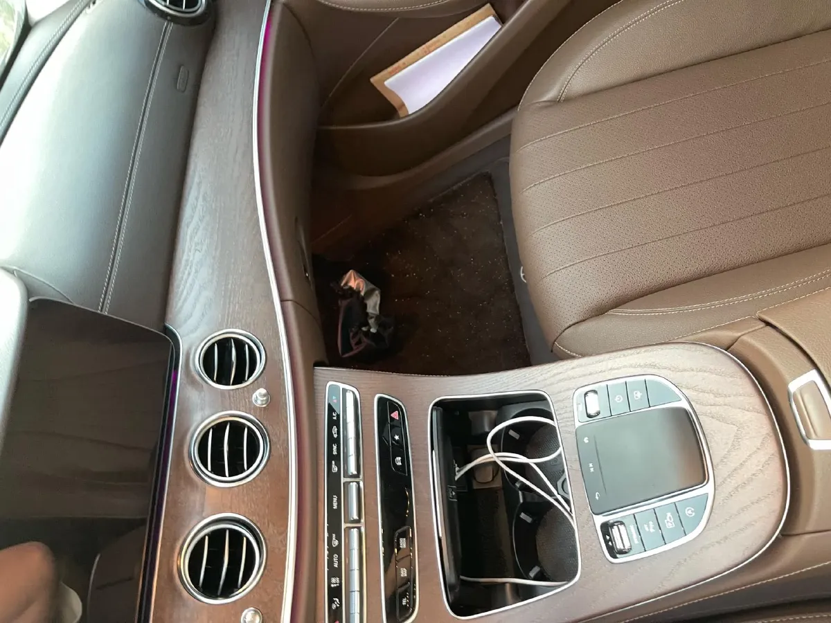 2023 Mercedes-Benz E Class 2.0T 258HP L4 9AT,autocango,china used car exporter,china ev exporter,chinese used car exporter,chinese used ev exporter