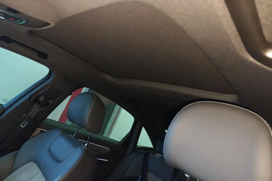 2023 Audi A6L 2.0T 190HP L4 7DCT,autocango,china used car exporter,china ev exporter,chinese used car exporter,chinese used ev exporter