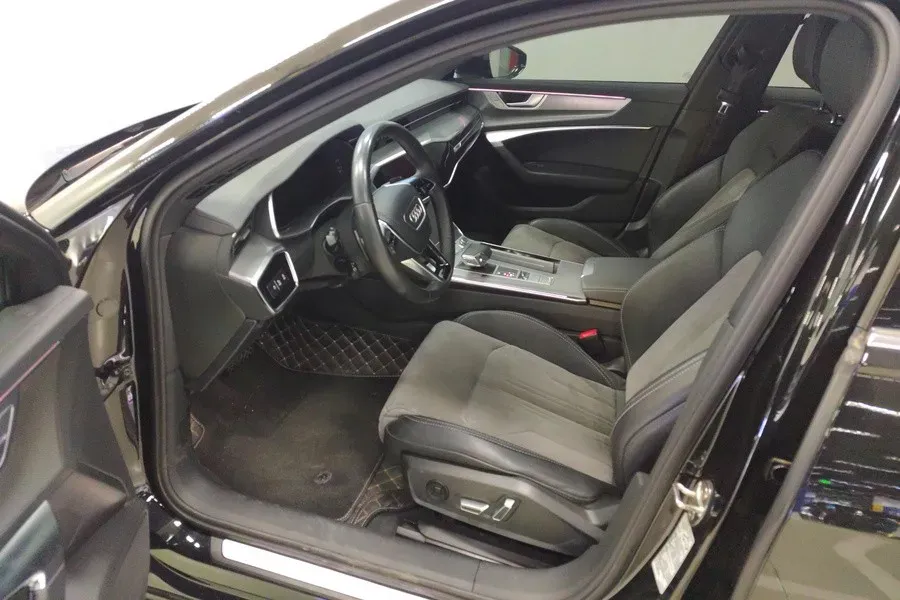 2023 Audi A6L 2.0T 190HP L4 7DCT,autocango,china used car exporter,china ev exporter,chinese used car exporter,chinese used ev exporter