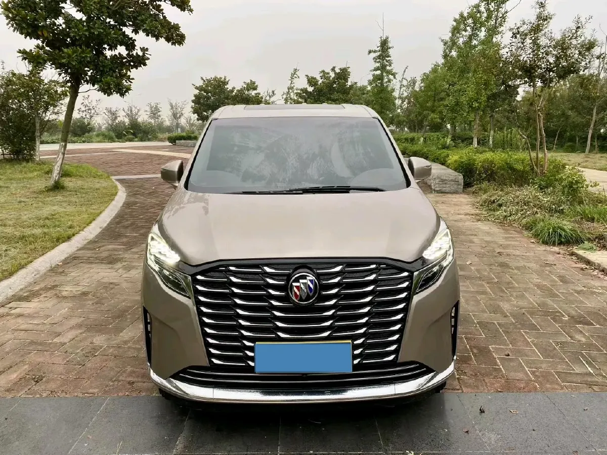 2023 Buick GL8 2.0T 237HP L4 9AT,autocango,china used car exporter,china ev exporter,chinese used car exporter,chinese used ev exporter