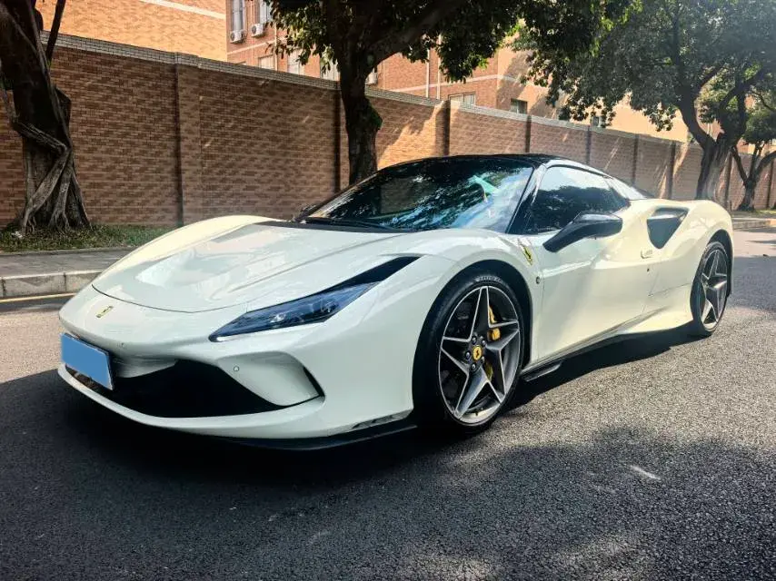 2019 Aston Martin DB11 5.2T 639HP V12 8AT