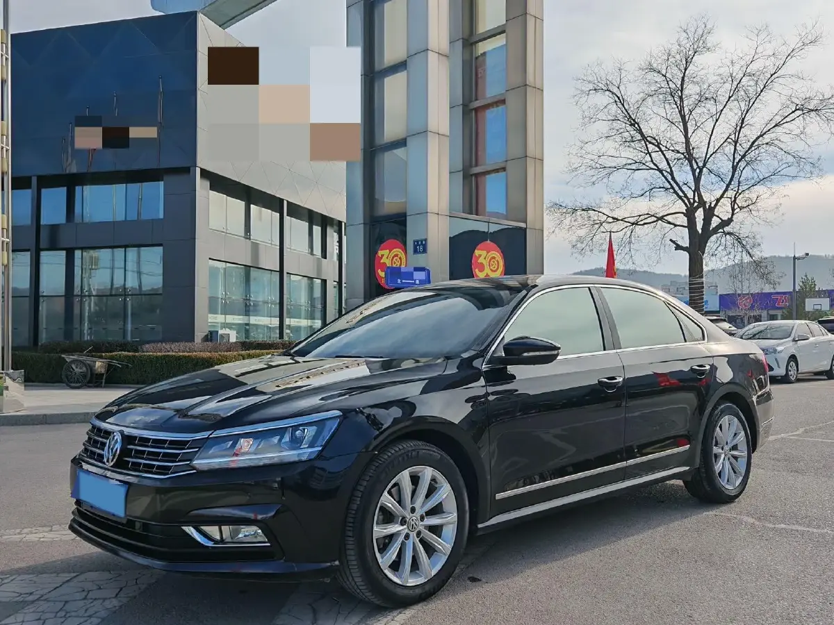 2017 Volkswagen Passat 1.8T 180HP L4 7DCT 2017 Volkswagen Passat 1.8T 180HP L4 7DCT