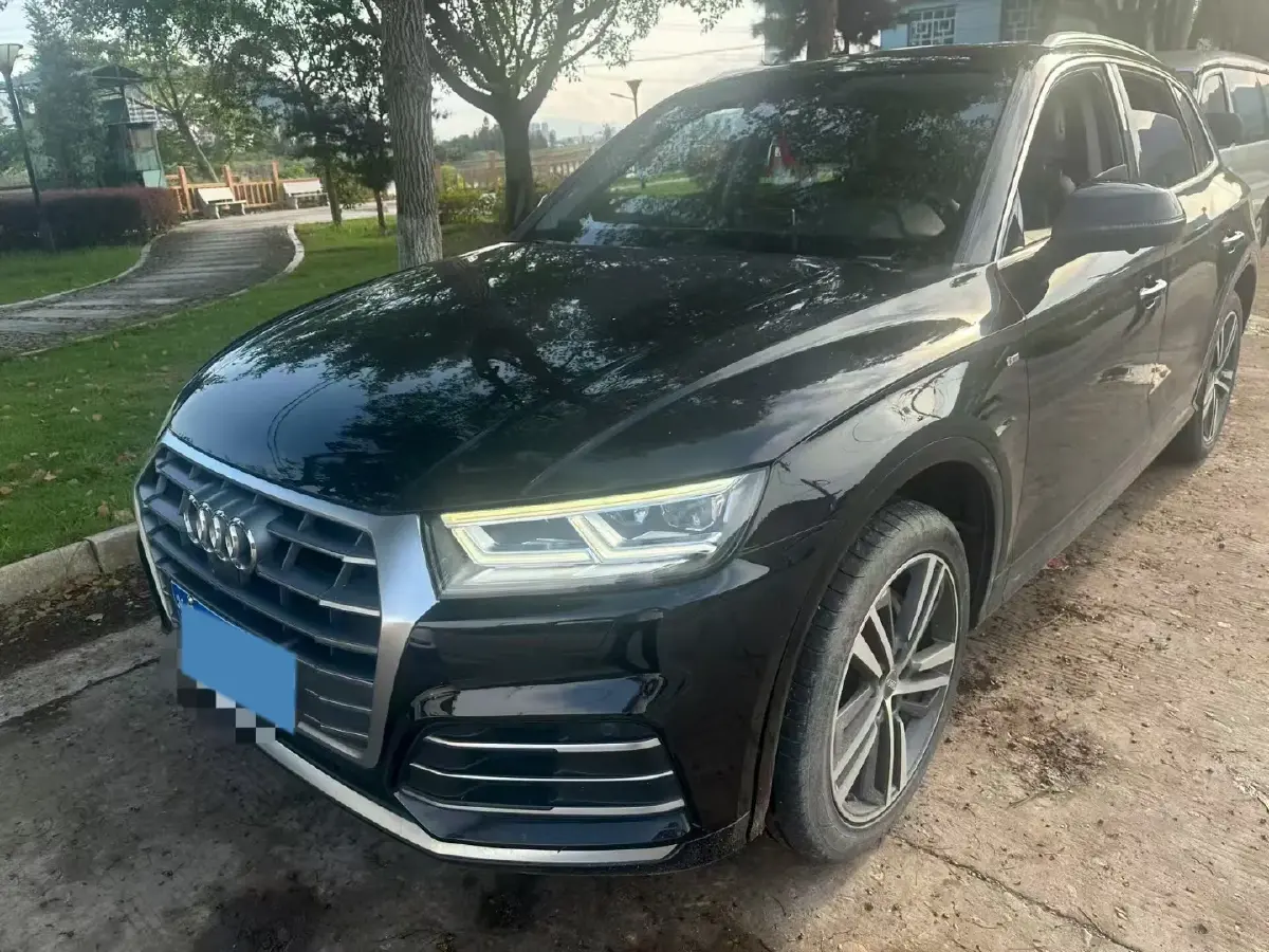 2020 Audi Q5L 2.0T 190HP L4 7DCT