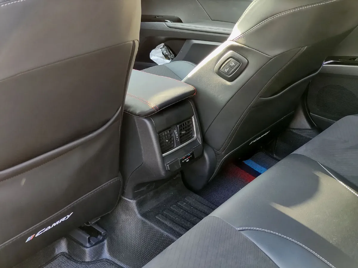 2024 Toyota Camry 2.0L 173HP L4 CVT,autocango,china used car exporter,china ev exporter,chinese used car exporter,chinese used ev exporter