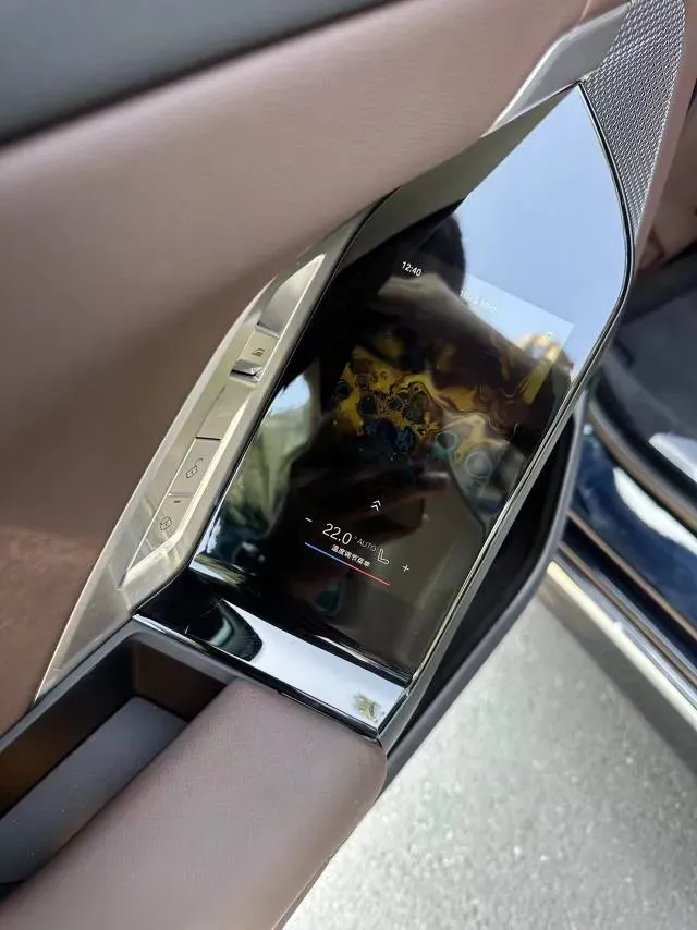 2023 BMW 7 Series 3.0T 381HP L6 8AT,autocango,china used car exporter,china ev exporter,chinese used car exporter,chinese used ev exporter