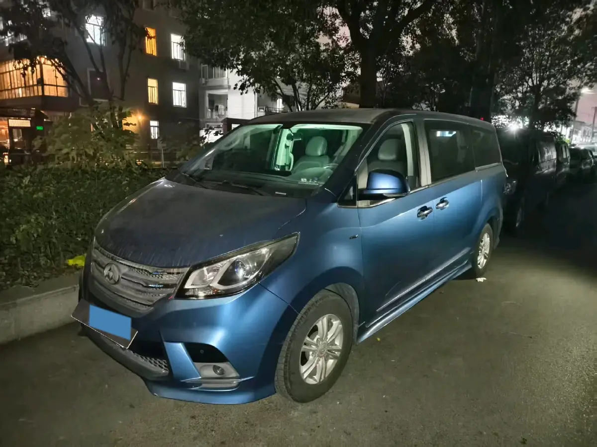 2018 MAXUS G10 2.0T 224HP L4 6AT 2018 MAXUS G10 2.0T 224HP L4 6AT